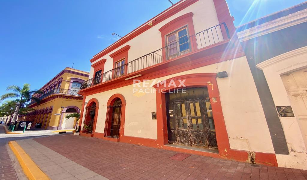 PREMISES FOR RENT IN THE HISTORIC CENTER