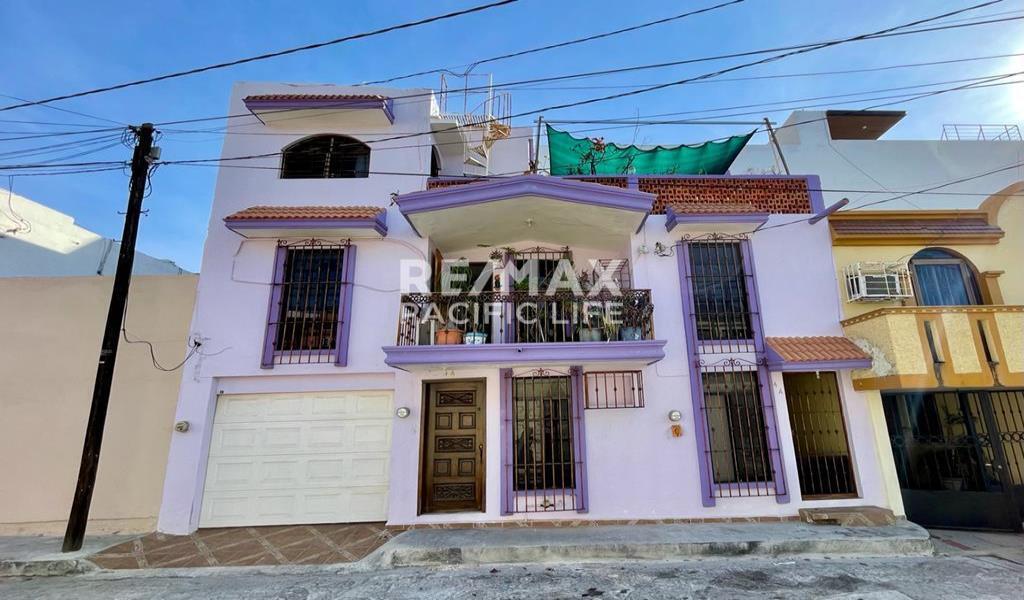 HOUSE FOR SALE AT LOS PINOS