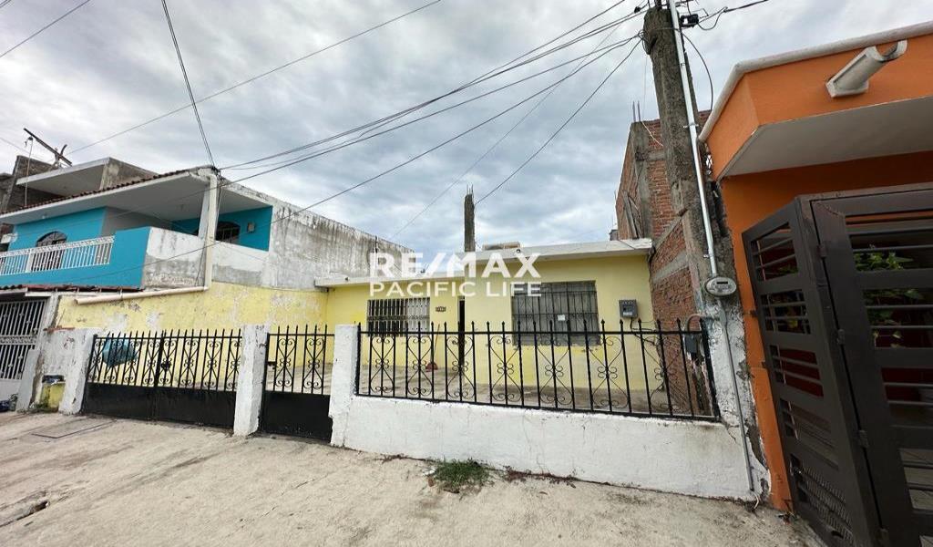 HOUSE FOR SALE AT FRANCISCO VILLA