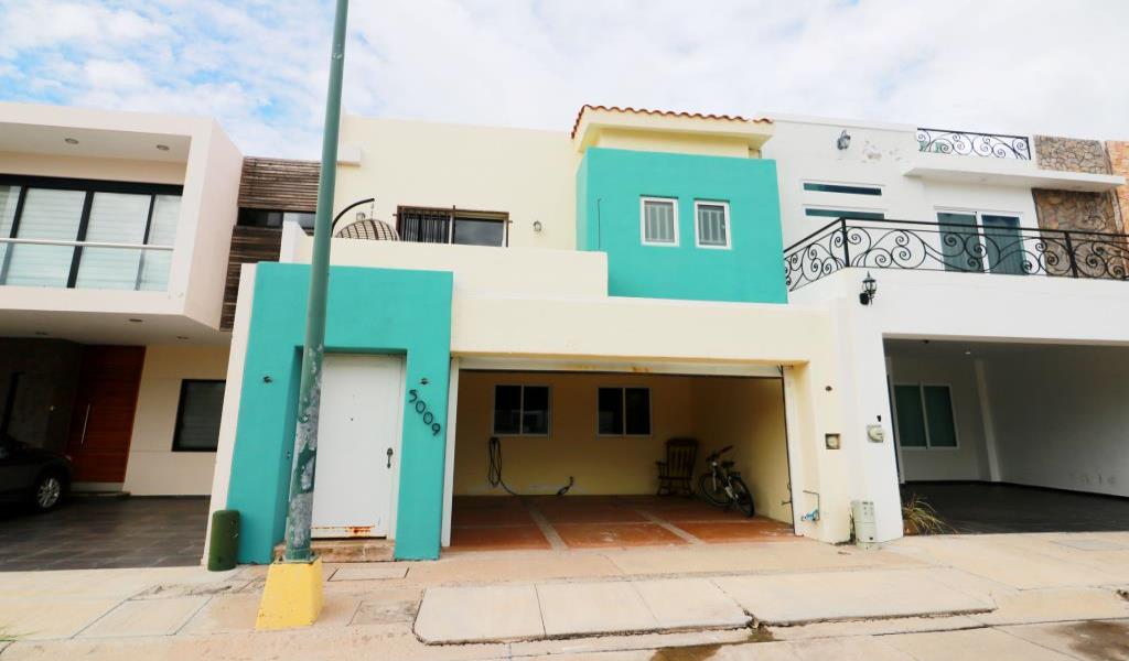 HOUSE FOR SALE AT REAL DEL VALLE COTO 8