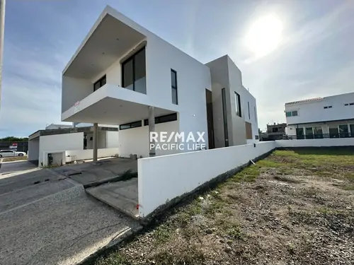 Home for Sale in Arroyos de la Marina, Mazatlán