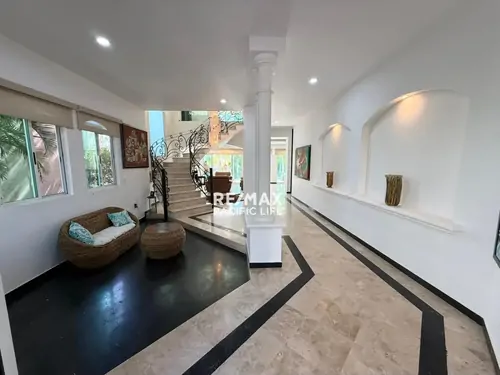Marina-Front Home for Sale in Isla Mazatlán