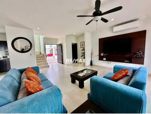 Beachfront Home for Sale at Playa Brujas, Mazatlán