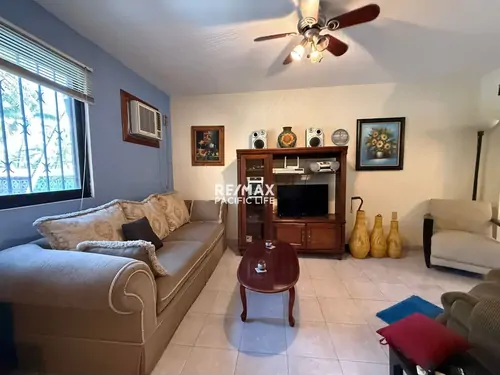 Departamento de 1 recámara en Playa Sur