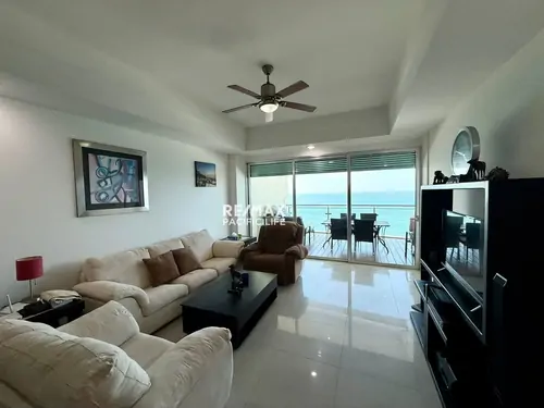 Beachfront Condo for Sale at Solaria Tower, Mazatlán