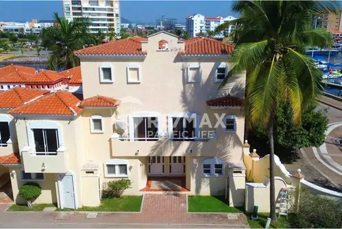 Casa en venta en Isla Mazatlán Residence Club