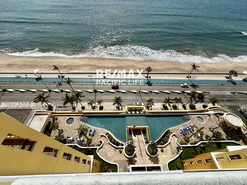 Penthouse Junior en venta en Las Gavias Club Residencial