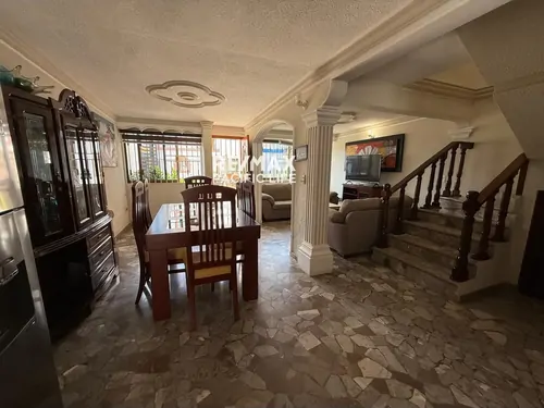Casa en venta en Infonavit Jabalies con 3 recámaras