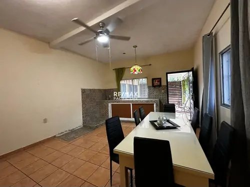 Casa en venta con amplio terreno en El Walamo