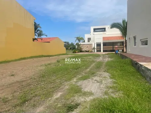 Lot for Sale in Estrella del Mar
