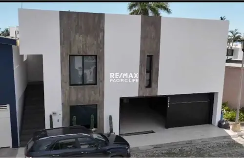 4-Bedroom Home for Sale at Club de Golf El Cid
