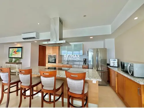 Condominio de lujo en venta en Península Mazatlán