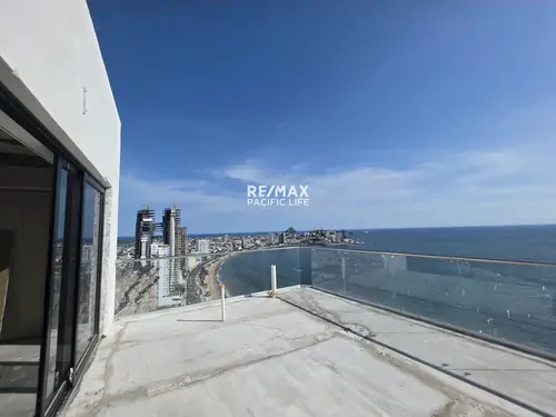 Penthouse en venta en Pacific Pearl Tower, Mazatlán