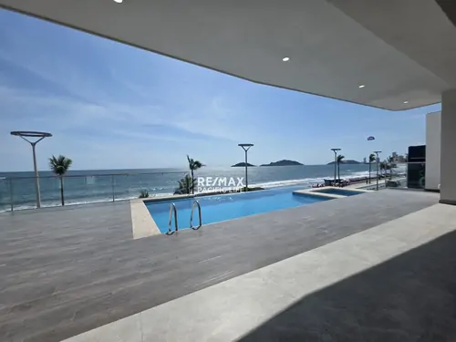 Condominio en venta en Pacific Pearl Tower, Mazatlán