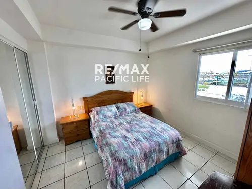 Condominio amueblado en renta en Marina Puesta del Sol