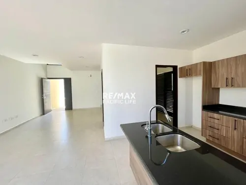 Home for Sale in Altabrisa Residencial, Cerritos 1814