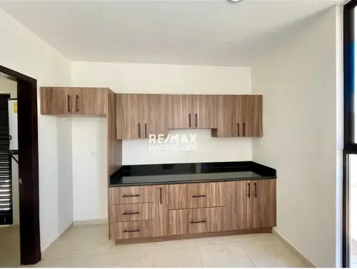 Home for Sale in Altabrisa Residencial, Cerritos 1814