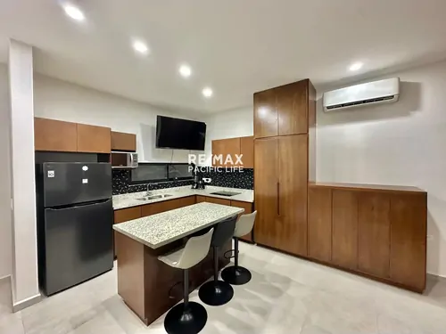Condominio en renta en La Perla Coastal Condos, Mazatlán