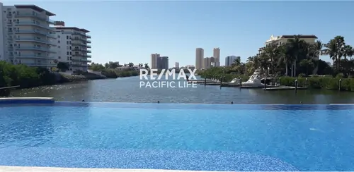 Residential Lot for Sale in Puerta al Mar