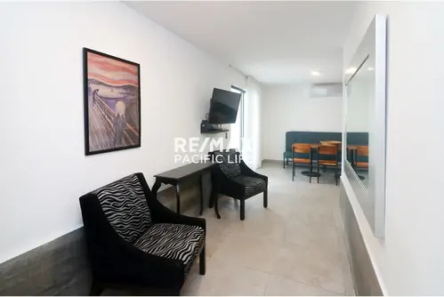 Edificio con 7 departamentos en venta en Mazatlán