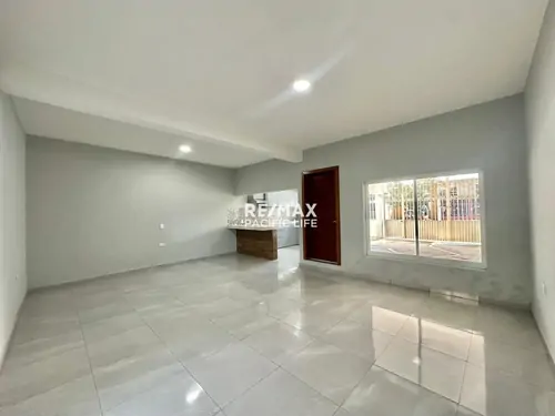 Casa remodelada en venta en Libertad de Expresión