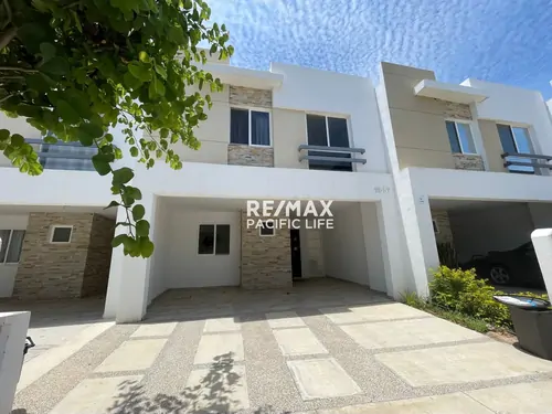 Furnished House for Rent in Residencial Almar, Cerritos
