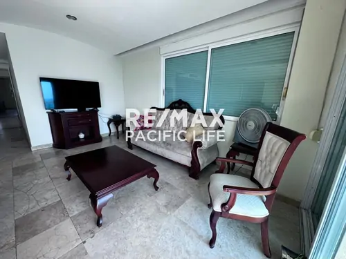 Condominio amueblado en renta en Torre Azul, Mazatlán