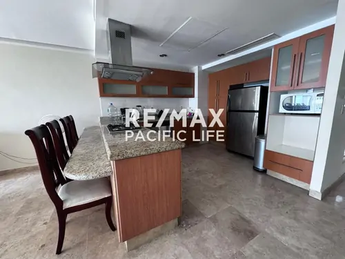 Condominio amueblado en renta en Torre Azul, Mazatlán