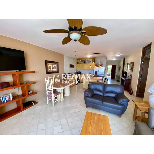 Condominio en venta en El Delfín Condominios, Mazatlán