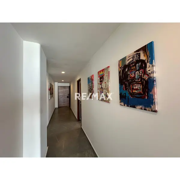 Condominio en venta en Torre Catania con vista al mar
