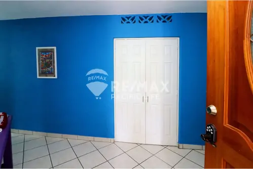 Seaside Home for Sale in La Tambora, Teacapán