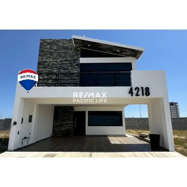 New Luxury Home for Sale in Las Abas Residencial