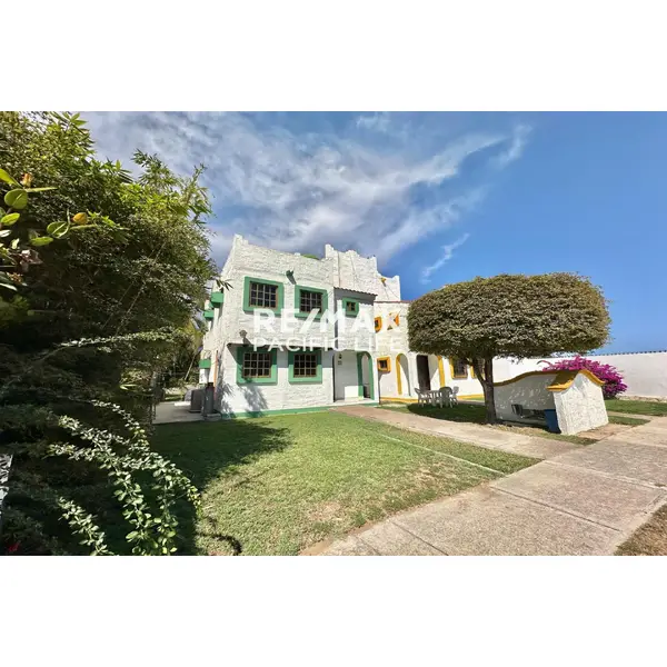 Home for Sale in Quintas del Mar with Rooftop