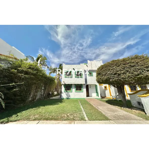 Home for Sale in Quintas del Mar with Rooftop