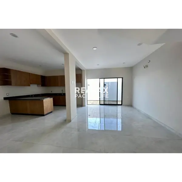 Casa en venta en Versalles Club Residencial