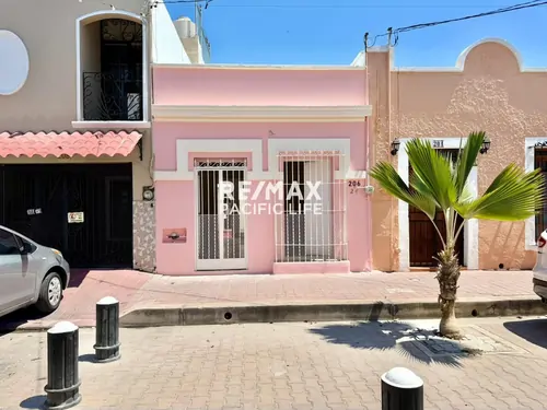 Historic Center Home for Rent | One-Story Layout