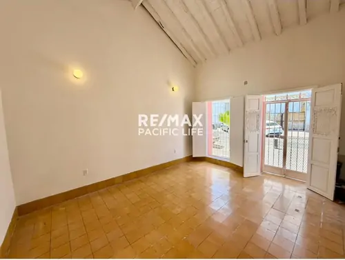 Historic Center Home for Rent | One-Story Layout