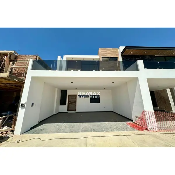 Casa en venta en Versalles Club Residencial, Mazatlán