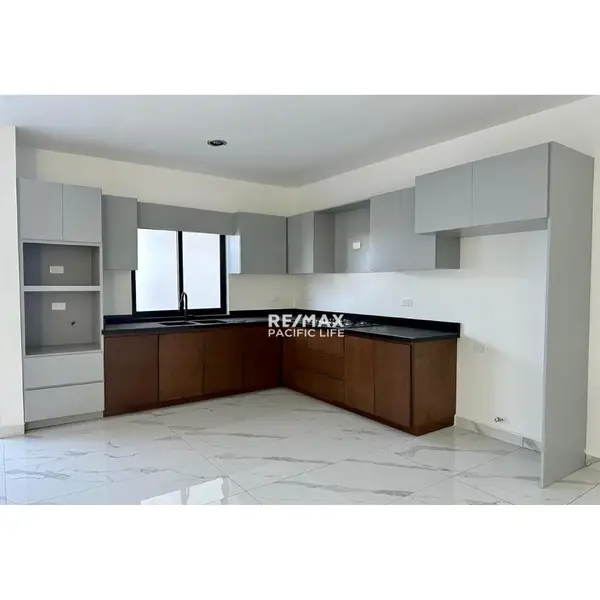 Home for Sale in Versalles Club Residencial, Mazatlán