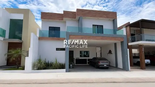 Home for Sale in Altabrisa Residencial, Mazatlán