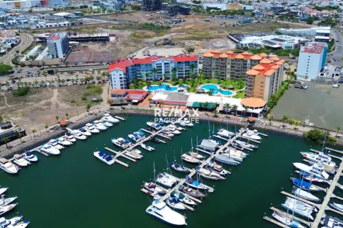 Departamento amueblado en renta en Marina Puesta del Sol, Mazatlán