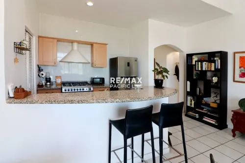 Departamento amueblado en renta en Marina Puesta del Sol, Mazatlán