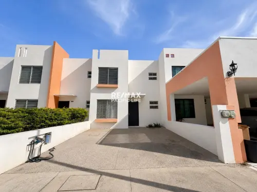 2-Bedroom House for Rent in Real del Valle, Mazatlán