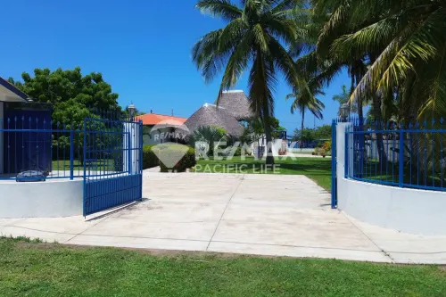Casa amueblada frente al océano en Teacapán | $295,000 USD