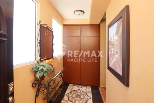 Oceanfront 3-Bedroom Condo at Tiara Sands, Mazatlán