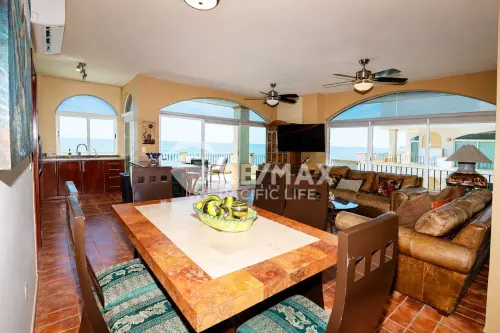 Oceanfront 3-Bedroom Condo at Tiara Sands, Mazatlán
