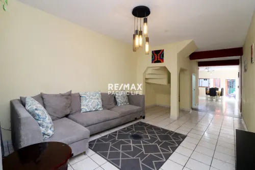 Casa de 5 recámaras con potencial en Mazatlán