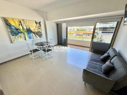 Condominio amueblado de 2 recámaras en Marina Mazatlán