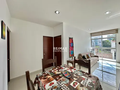 Departamento en renta de 2 recámaras en Altozano, Mazatlán