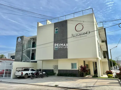 Departamento en renta de 2 recámaras en Altozano, Mazatlán